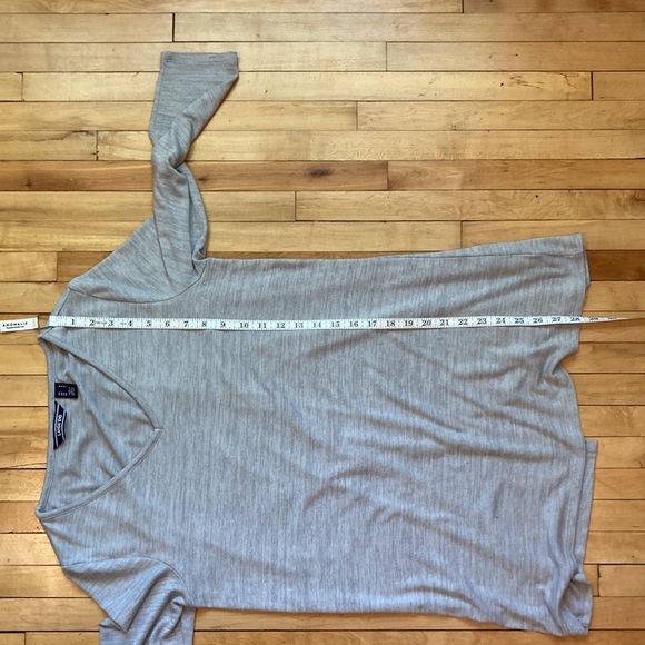 Land’s End Top - Picture 9 of 11